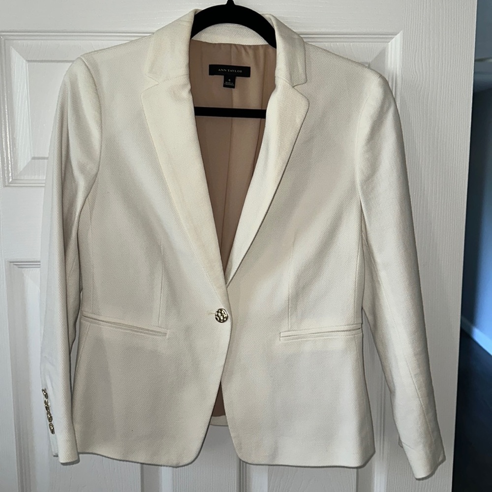 Ann Taylor Blazer
